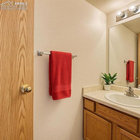 11426 Melden Way, Fountain, CO 80817