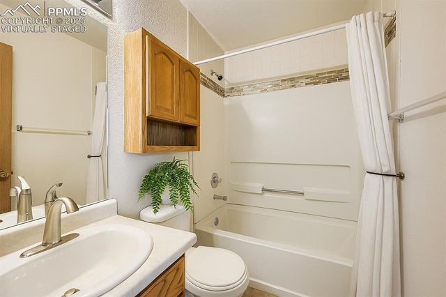 11426 Melden Way, Fountain, CO 80817