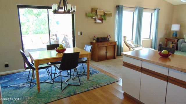 9331 N Denise Ann Place, Tucson, AZ 85742