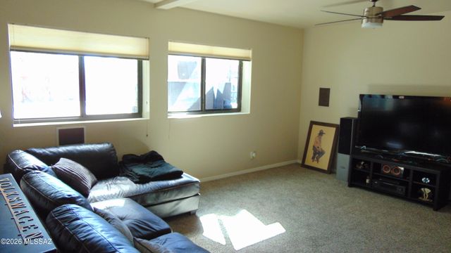 9331 N Denise Ann Place, Tucson, AZ 85742