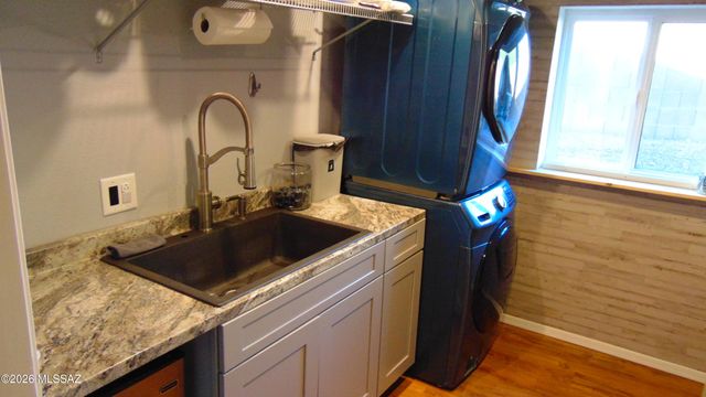 9331 N Denise Ann Place, Tucson, AZ 85742