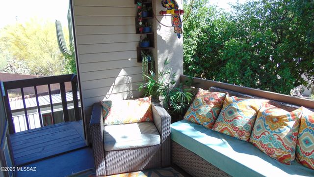 9331 N Denise Ann Place, Tucson, AZ 85742