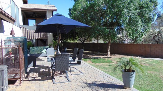 9331 N Denise Ann Place, Tucson, AZ 85742