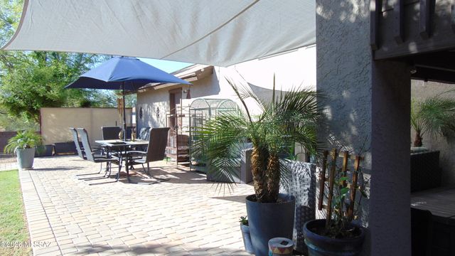 9331 N Denise Ann Place, Tucson, AZ 85742