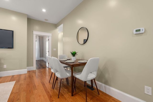 19 Pinckney Street 1, Somerville, MA 02145