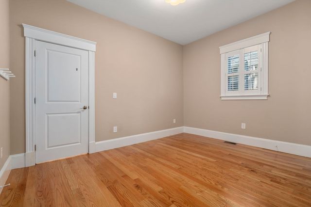 19 Pinckney Street 1, Somerville, MA 02145