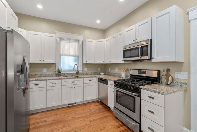 19 Pinckney Street 1, Somerville, MA 02145