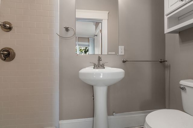 19 Pinckney Street 1, Somerville, MA 02145