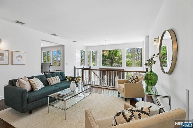 54 Upper High Crest Drive, West Milford, NJ 07480