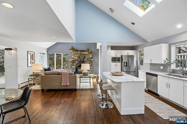 54 Upper High Crest Drive, West Milford, NJ 07480