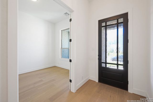 11612 Stoltzer, San Antonio, TX 78254