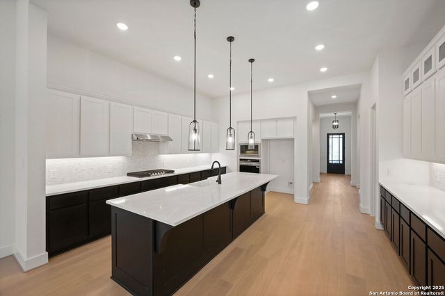 11612 Stoltzer, San Antonio, TX 78254