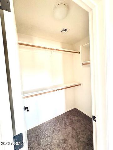 2430 E HAZELTINE Way, Gilbert, AZ 85298