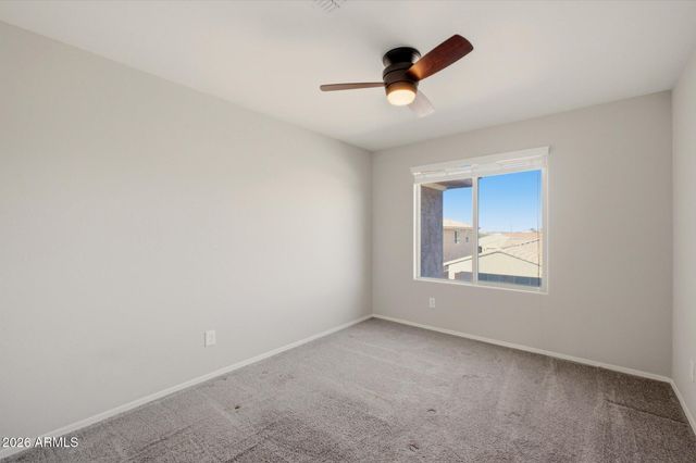 2430 E HAZELTINE Way, Gilbert, AZ 85298