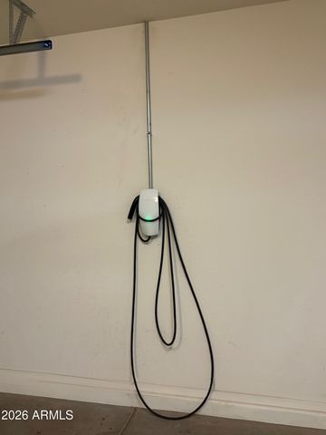 2430 E HAZELTINE Way, Gilbert, AZ 85298