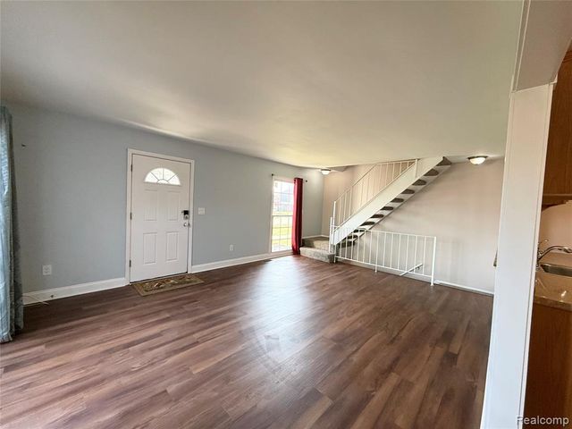 23647 Stonehenge Boulevard, Novi, MI 48375