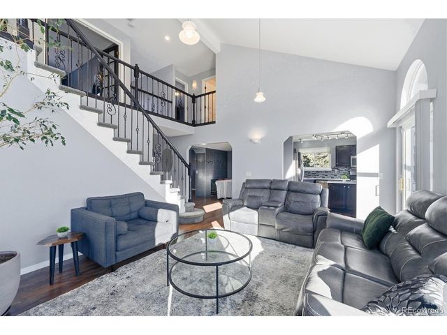 5670 E Tabor Dr, Castle Rock, CO 80104