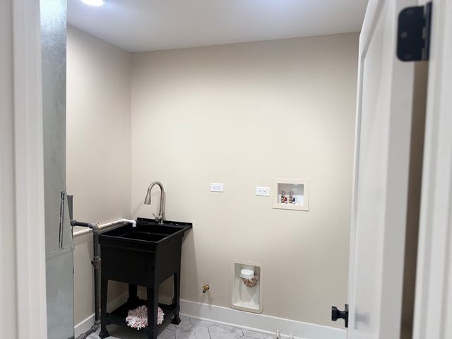 1323 Home Avenue, Berwyn, IL 60402