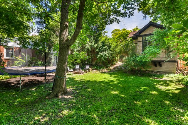 815 N Eagle Street, Naperville, IL 60563