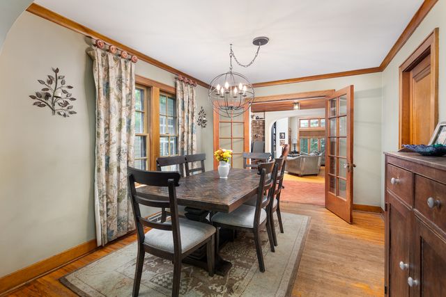815 N Eagle Street, Naperville, IL 60563