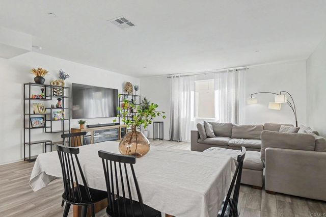5212 Beachfront Cove Street 37, San Diego, CA 92154