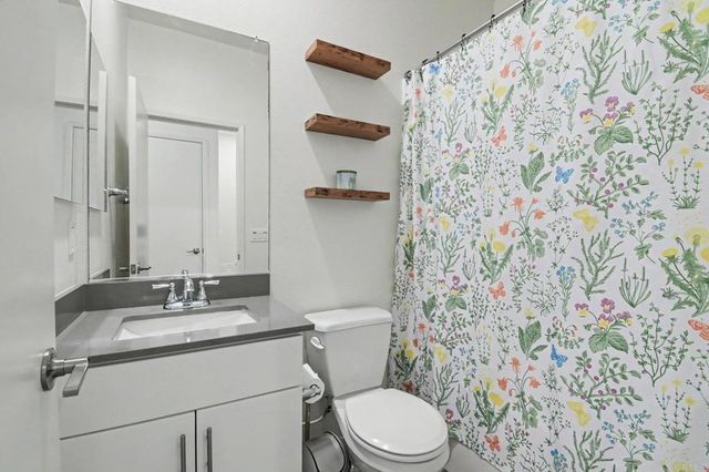 5212 Beachfront Cove Street 37, San Diego, CA 92154