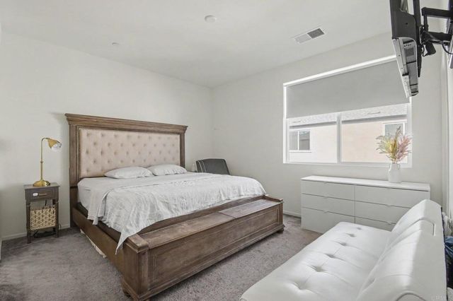 5212 Beachfront Cove Street 37, San Diego, CA 92154