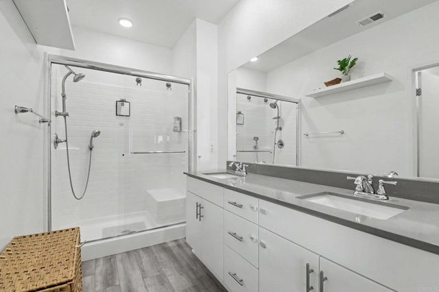 5212 Beachfront Cove Street 37, San Diego, CA 92154