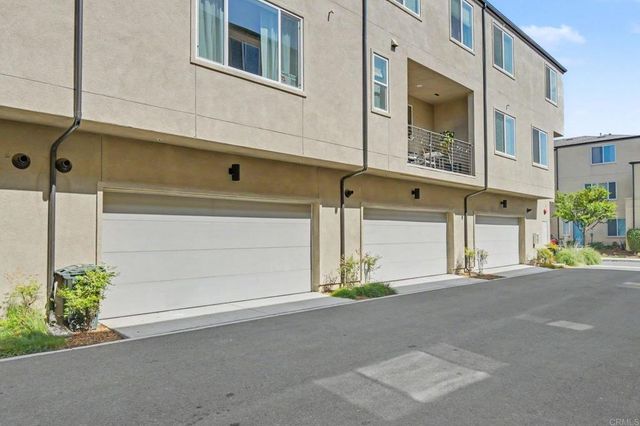 5212 Beachfront Cove Street 37, San Diego, CA 92154