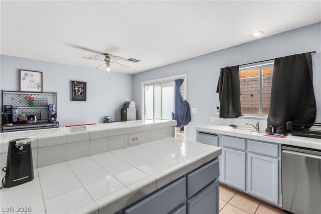 8117 Lilac Harbor Court, Las Vegas, NV 89143