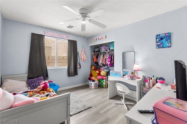 8117 Lilac Harbor Court, Las Vegas, NV 89143