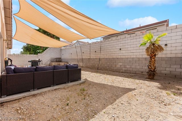 8117 Lilac Harbor Court, Las Vegas, NV 89143