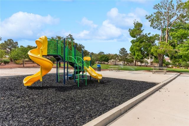 8117 Lilac Harbor Court, Las Vegas, NV 89143