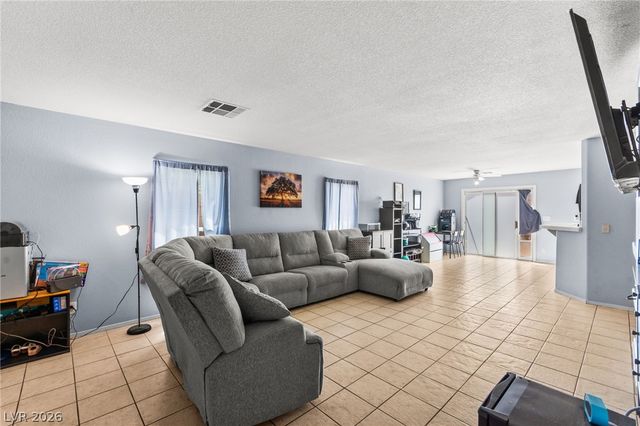 8117 Lilac Harbor Court, Las Vegas, NV 89143