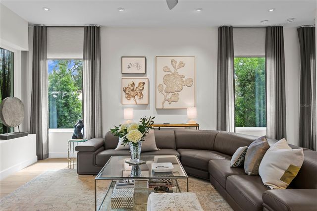 616 MARMORA AVENUE, Tampa, FL 33606