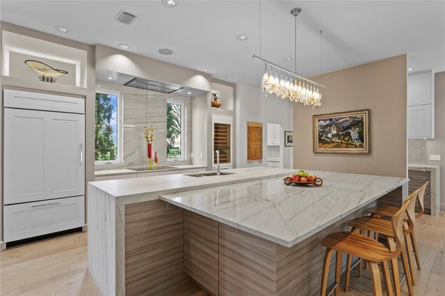 616 MARMORA AVENUE, Tampa, FL 33606