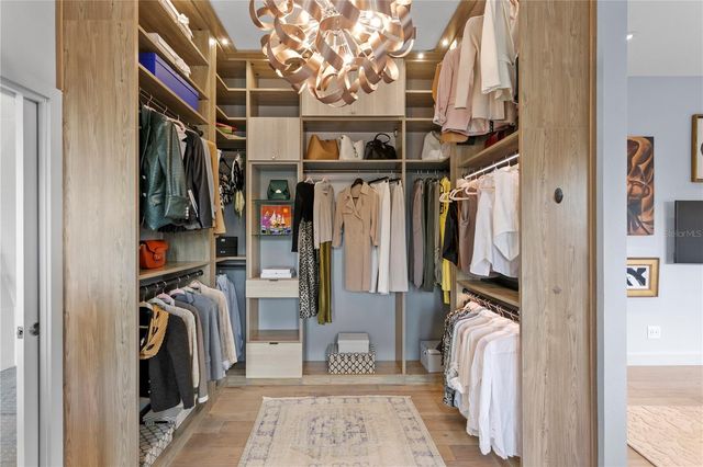 616 MARMORA AVENUE, Tampa, FL 33606