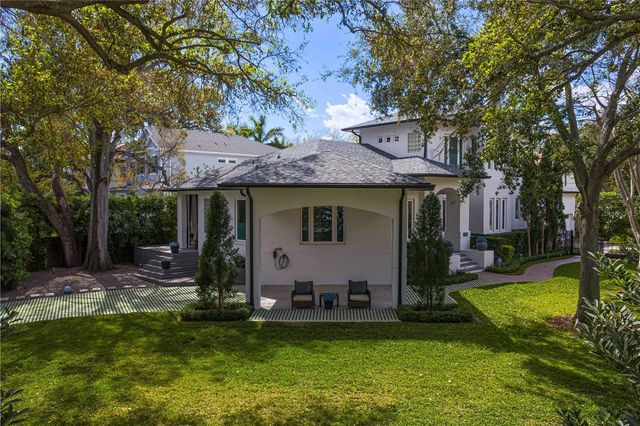 616 MARMORA AVENUE, Tampa, FL 33606