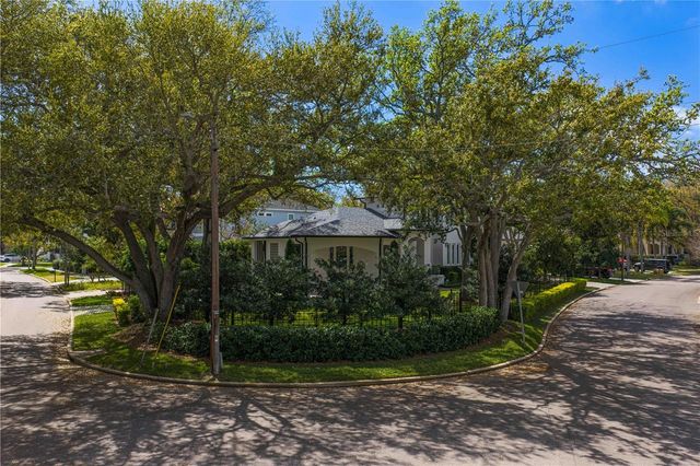 616 MARMORA AVENUE, Tampa, FL 33606