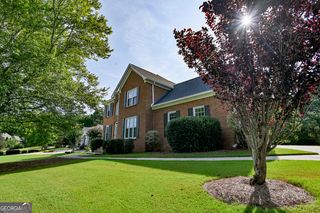 165 McElwaney Way, Fayetteville, GA 30215