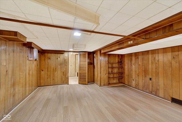 5218 Kingsley Drive, Indianapolis, IN 46220