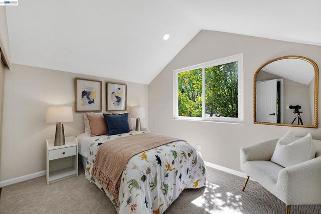 3279 Santa Barbara Ct, Union City, CA 94587