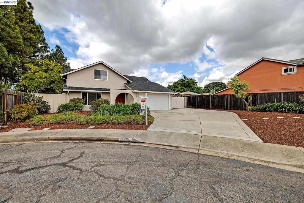 3279 Santa Barbara Ct, Union City, CA 94587