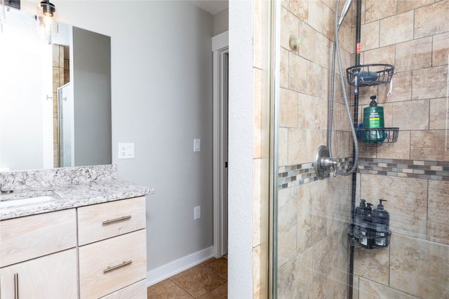 617 Roosevelt Street, Polk City, IA 50226