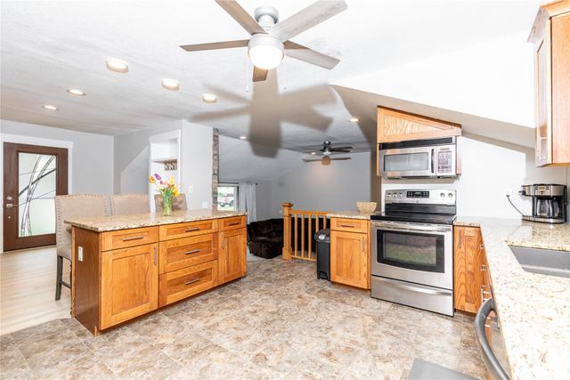 617 Roosevelt Street, Polk City, IA 50226