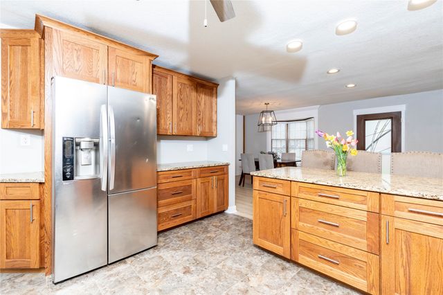 617 Roosevelt Street, Polk City, IA 50226