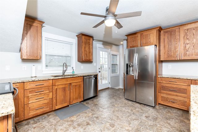 617 Roosevelt Street, Polk City, IA 50226