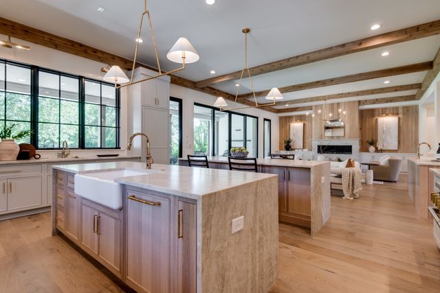 1100 McCall Ct, Brentwood, TN 37027