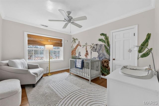 23 Rio Vista Drive, Ladue, MO 63124