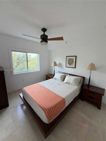 6001 SW 70th Street 445, South Miami, FL 33143